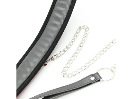 Collar con Correa de Metal e Interior Acolchado Negro