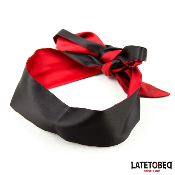 Antifaz de Saten Rojo y Negro
