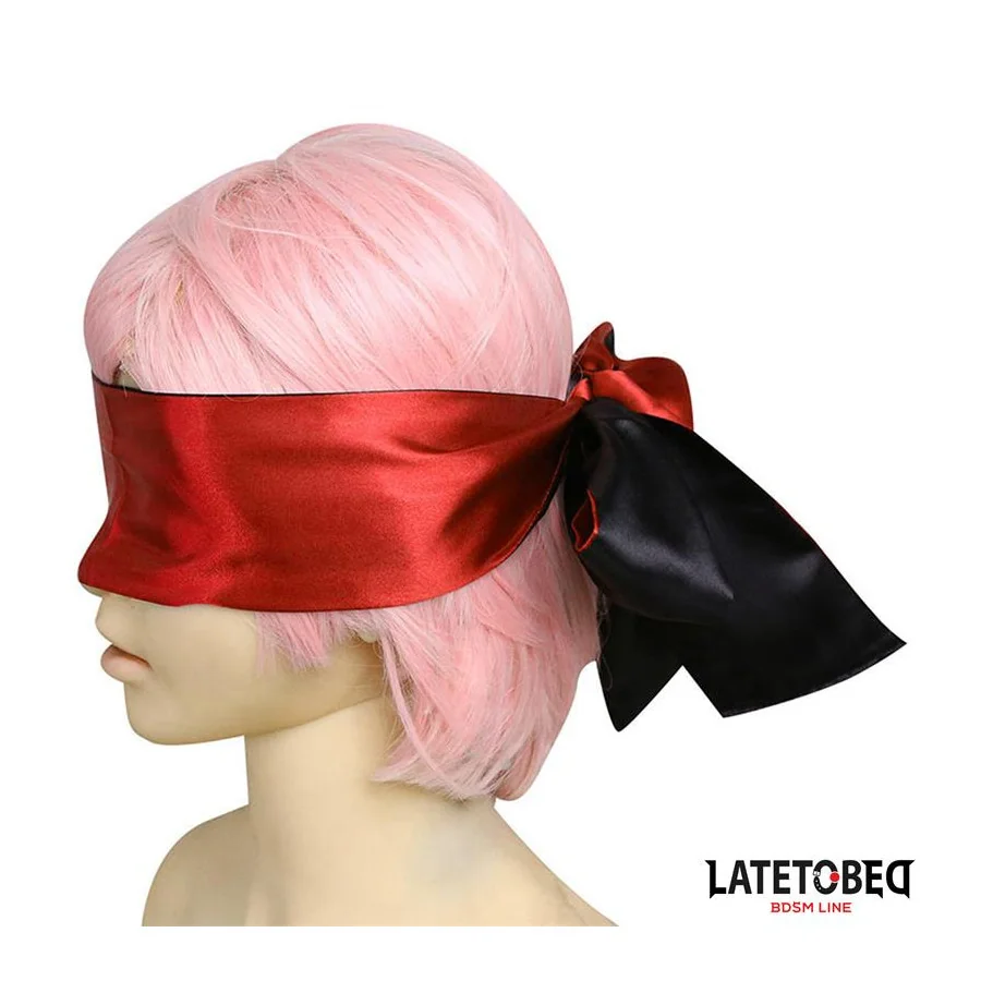 Antifaz de Saten Rojo y Negro