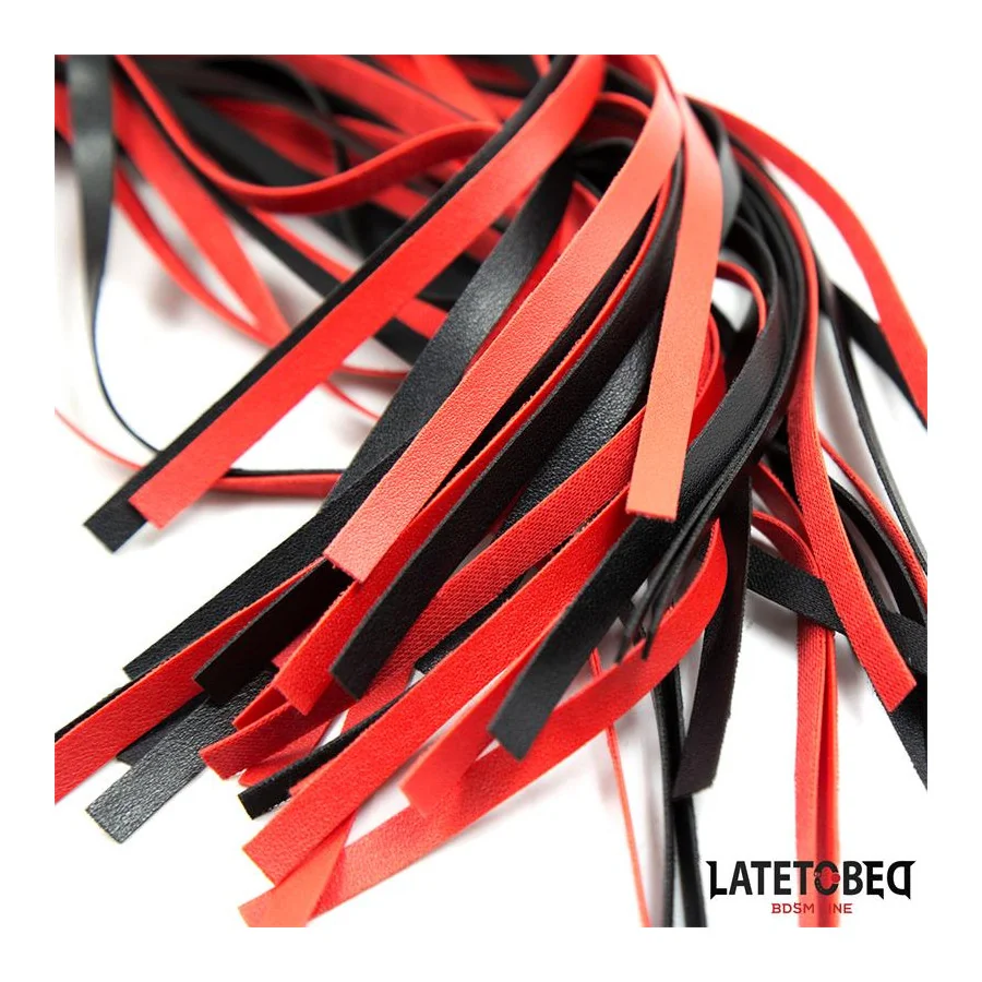 Flogger Rojo y Negro 50cm