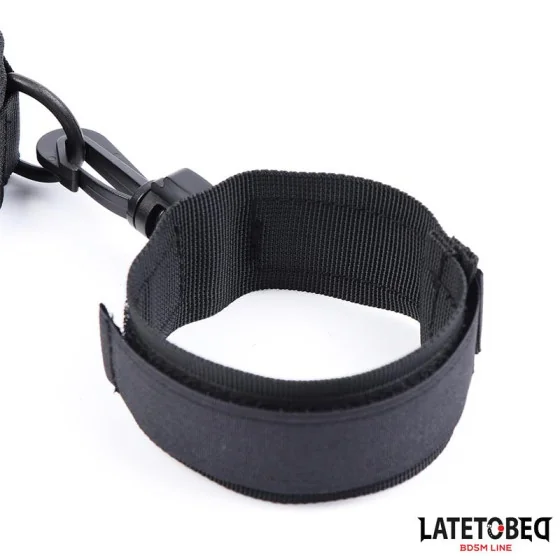 Collar con Esposas Nylon Talla Unica