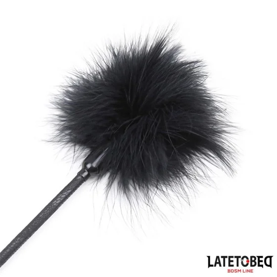 Plumero con Fusta Encaje y Lazo Negro