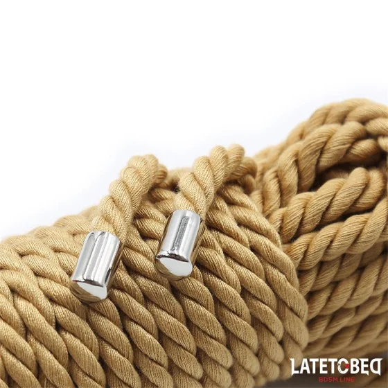 Cuerda de Bondage Detalles Metalicos 10m