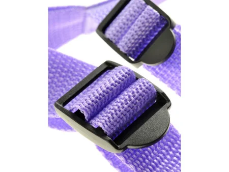 Arnes con Dildo de 19 cm Color Purpura