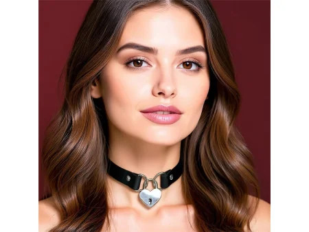 Collar con Candado de Corazon Cuero Vegano Talla Unica