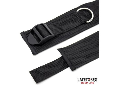 Restricciones para la Cama con Esposas Ajustables Restricciones para la Cama con Esposas Ajustables