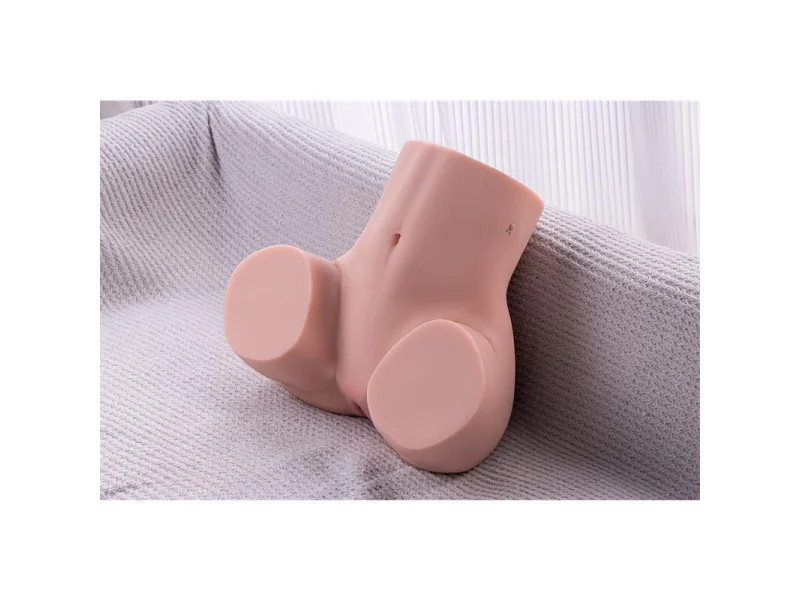 Gina Masturbador con Thrusting 125 kg