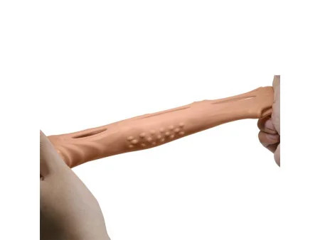 Brad Funda para el Pene con Vibracion