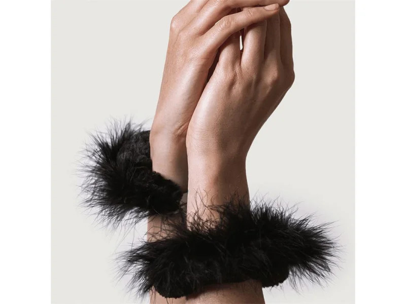 Esposas Metal y Plumas Negro