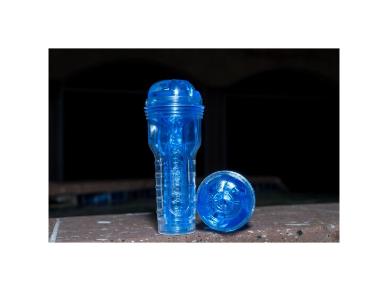 Fleshlight Turbo Thrust Hielo Azul