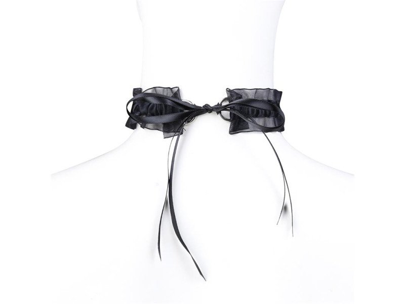 Collar con Lazo Cascabel y Encaje