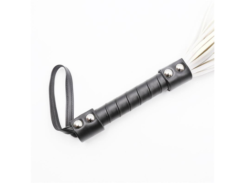 Flogger con Doble Remache 44 cm