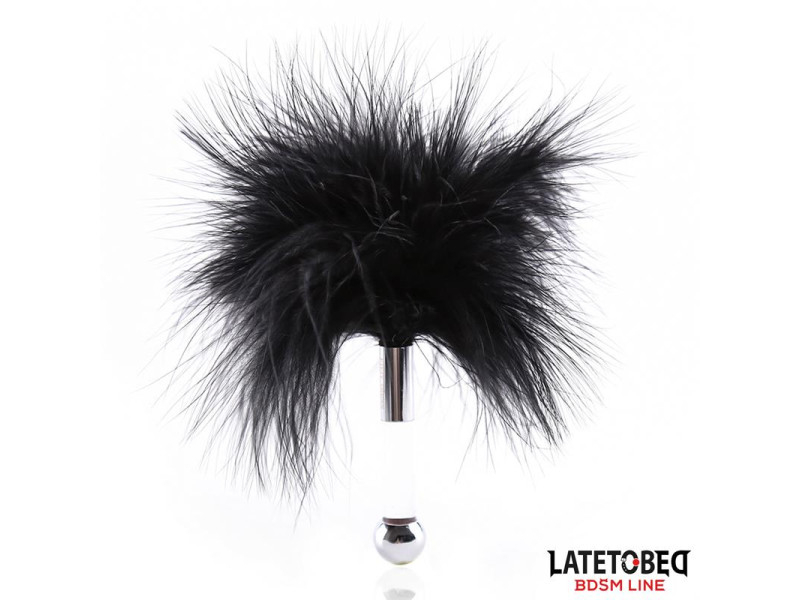 Estimulador de Plumas con Mango de Metal