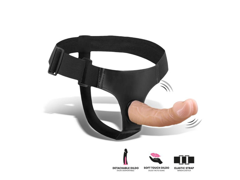 Nathy Arnes con Dildo Desmontable
