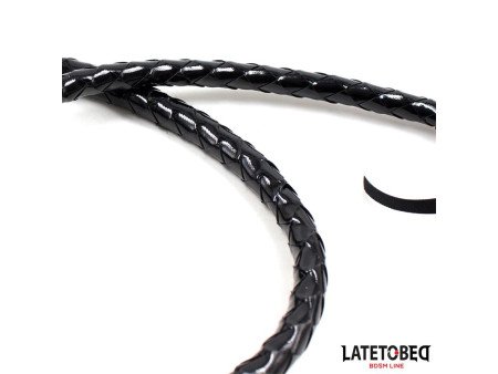 Latigo Negro Brillante 138cm