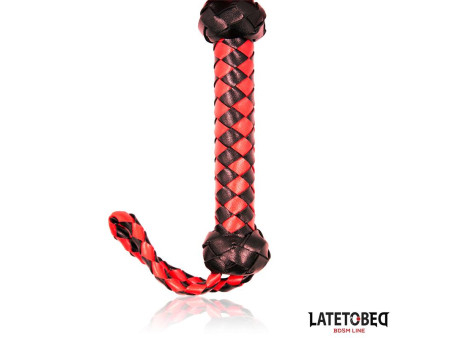 Flogger Rojo y Negro 50cm