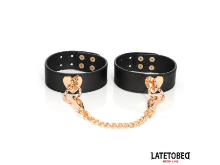 Kit Bondage de 8 Pz Cuero con Maletin de Almacenaje Kit Bondage de 8 Pz Cuero con Maletin de Almacenaje