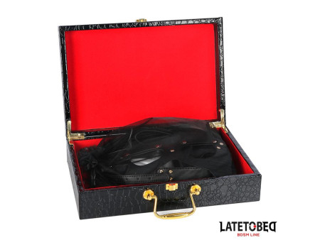 Kit Bondage de 8 Pz Cuero con Maletin de Almacenaje Kit Bondage de 8 Pz Cuero con Maletin de Almacenaje