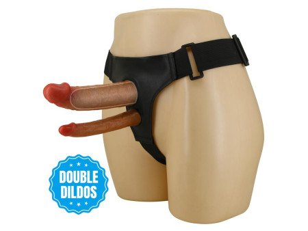 Keaven Arnes con Dildo Doble Hueco