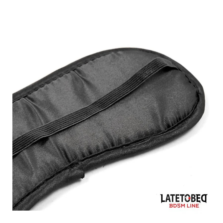 Antifaz de Saten Be Naughty