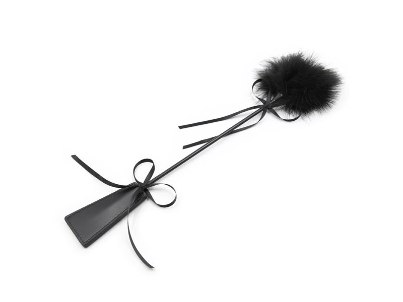 Plumero y Fusta 2 en 1 49 cm Negro Plumero y Fusta 2 en 1 49 cm Negro