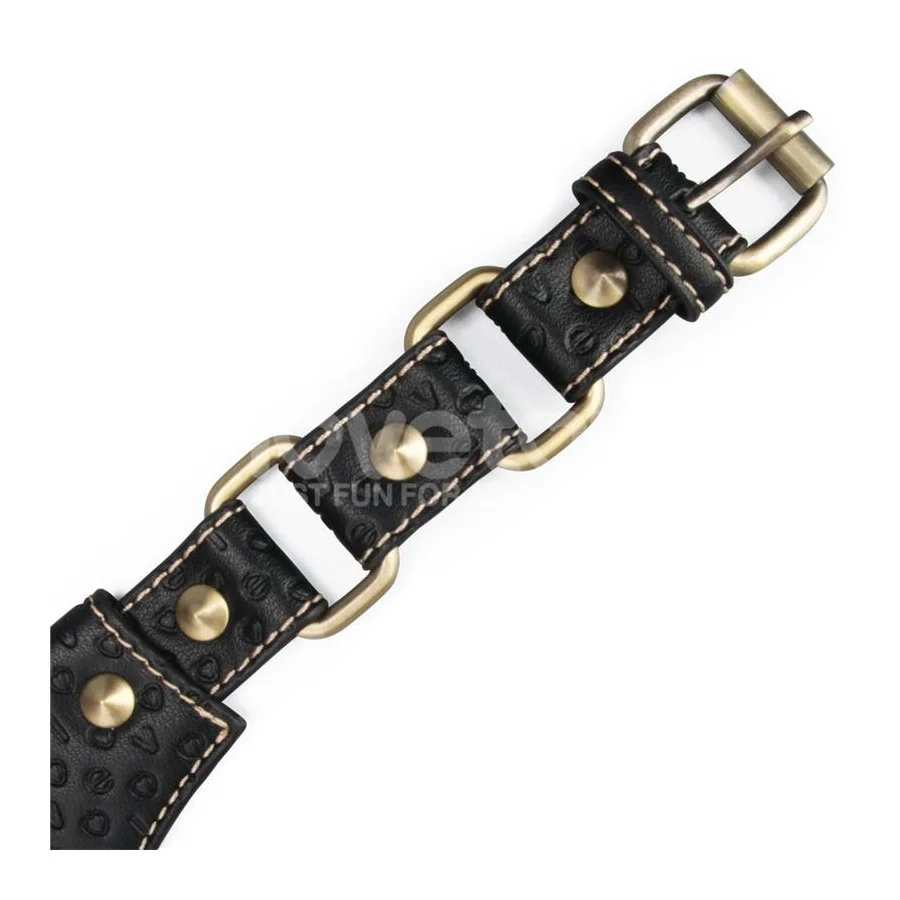 Rebellion Reign Collar con Cadena