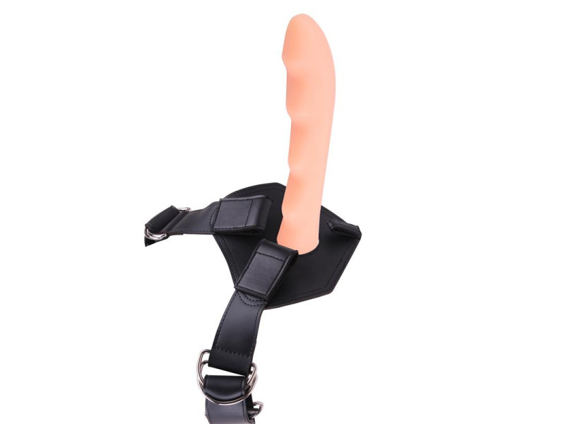 Arnes con Dildo Cavelier